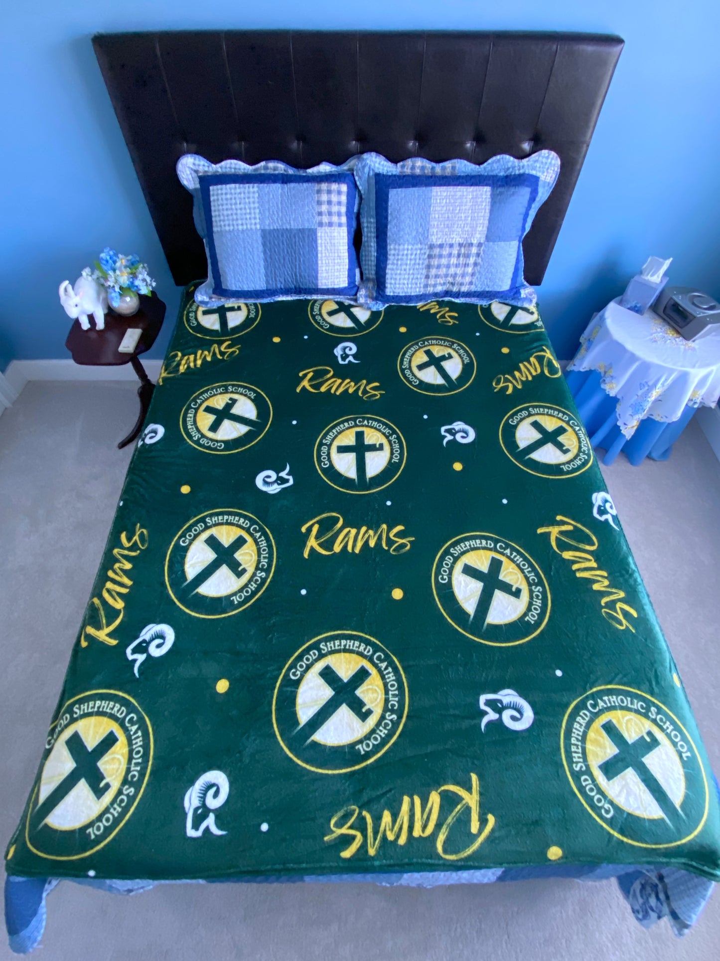 Good Shepherd Rams Oversized Flannel Blanket