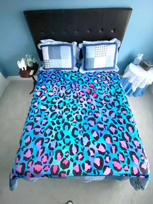 Colorful Cheetah Oversized Blanket