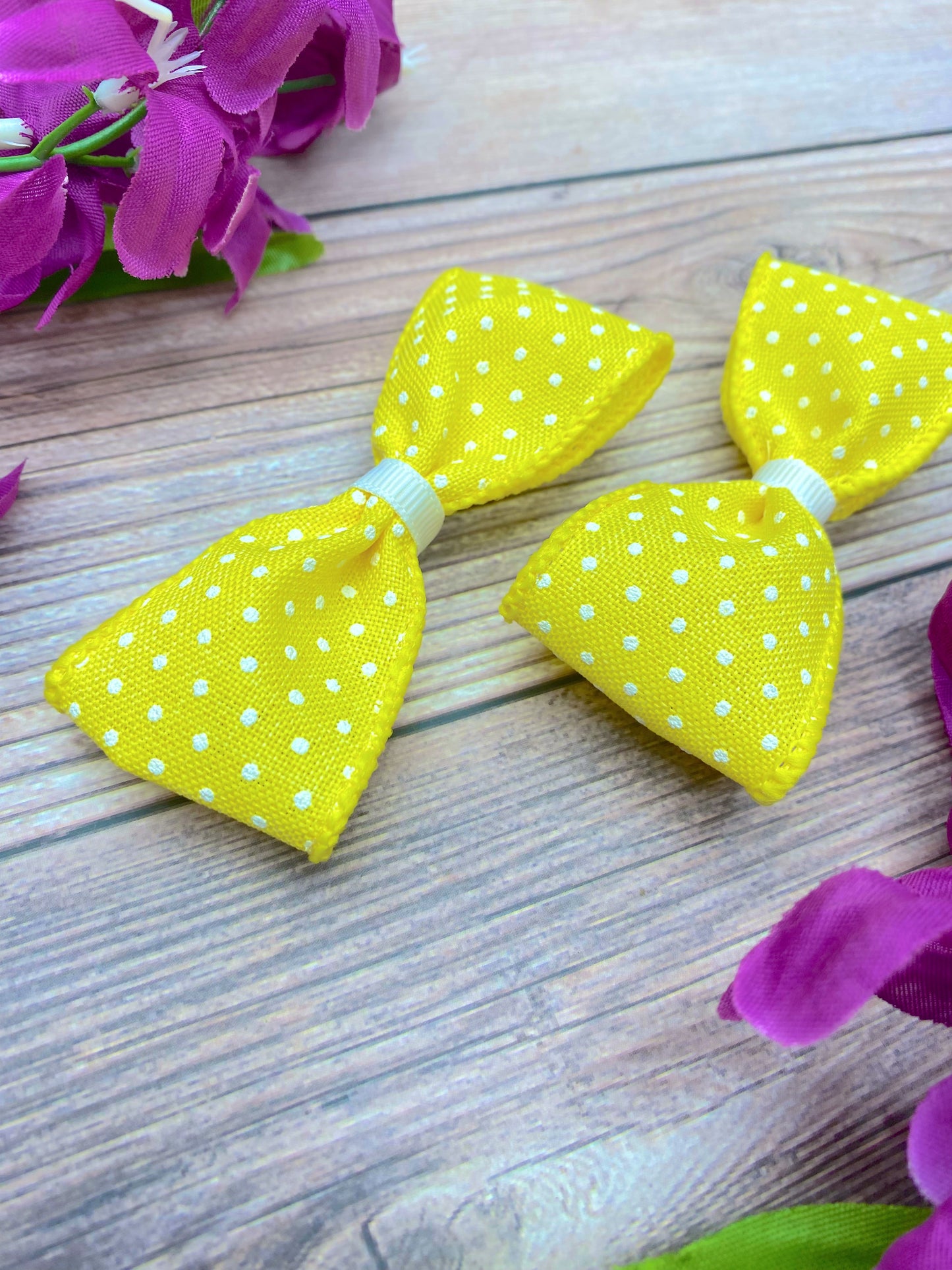 Yellow and White Dotties