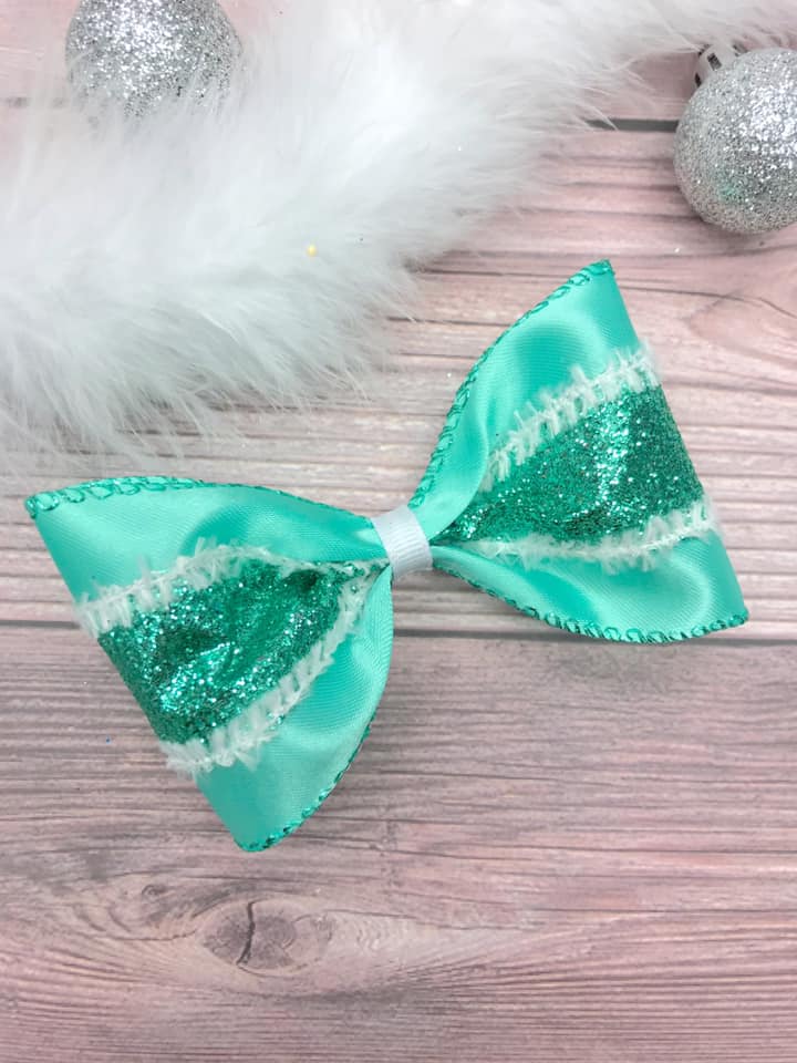 Aqua Garland