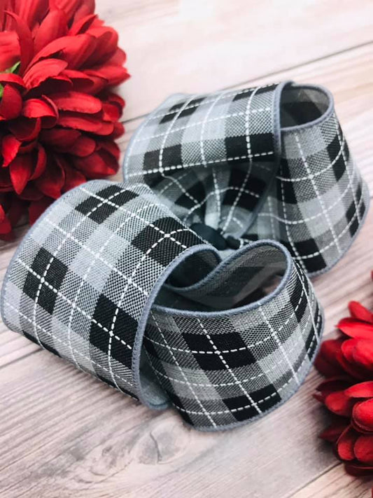 Black and Grey Stitching Plaid