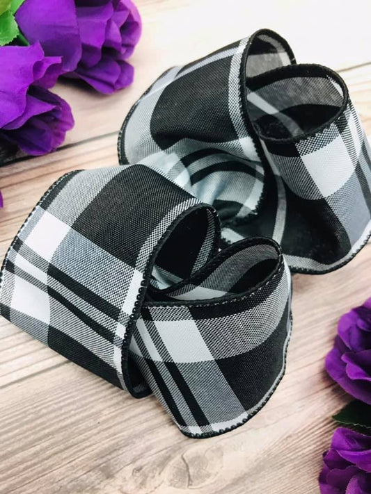 Black and White Plaid