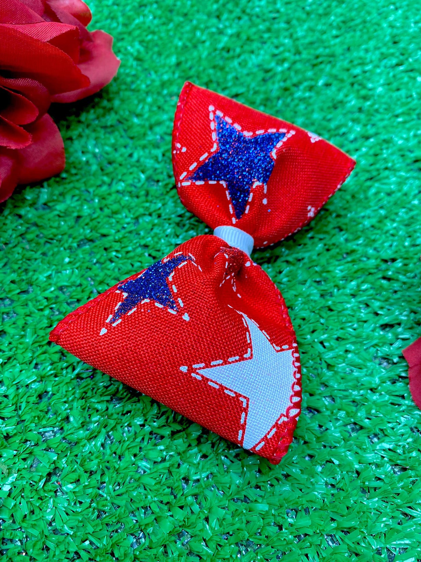 Bursting with Glitter (Red)