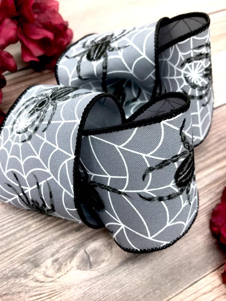 Creepy-Crawly Gray