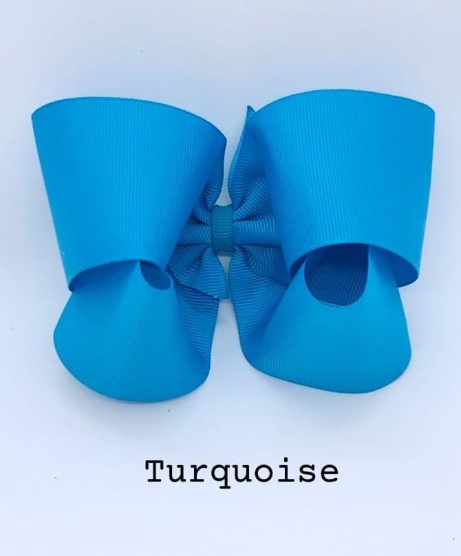 4” twisted boutique #1
