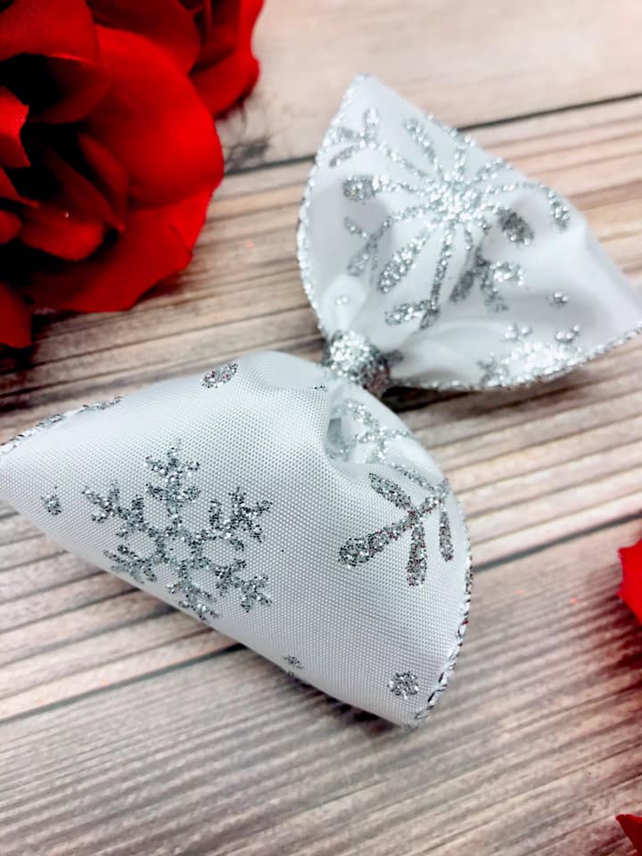 Luxury Silver Snowflakes