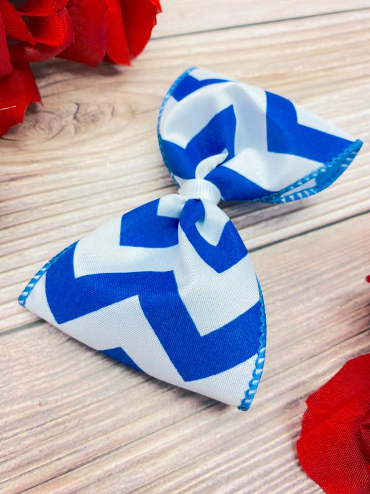 Royal and White Medium Chevron
