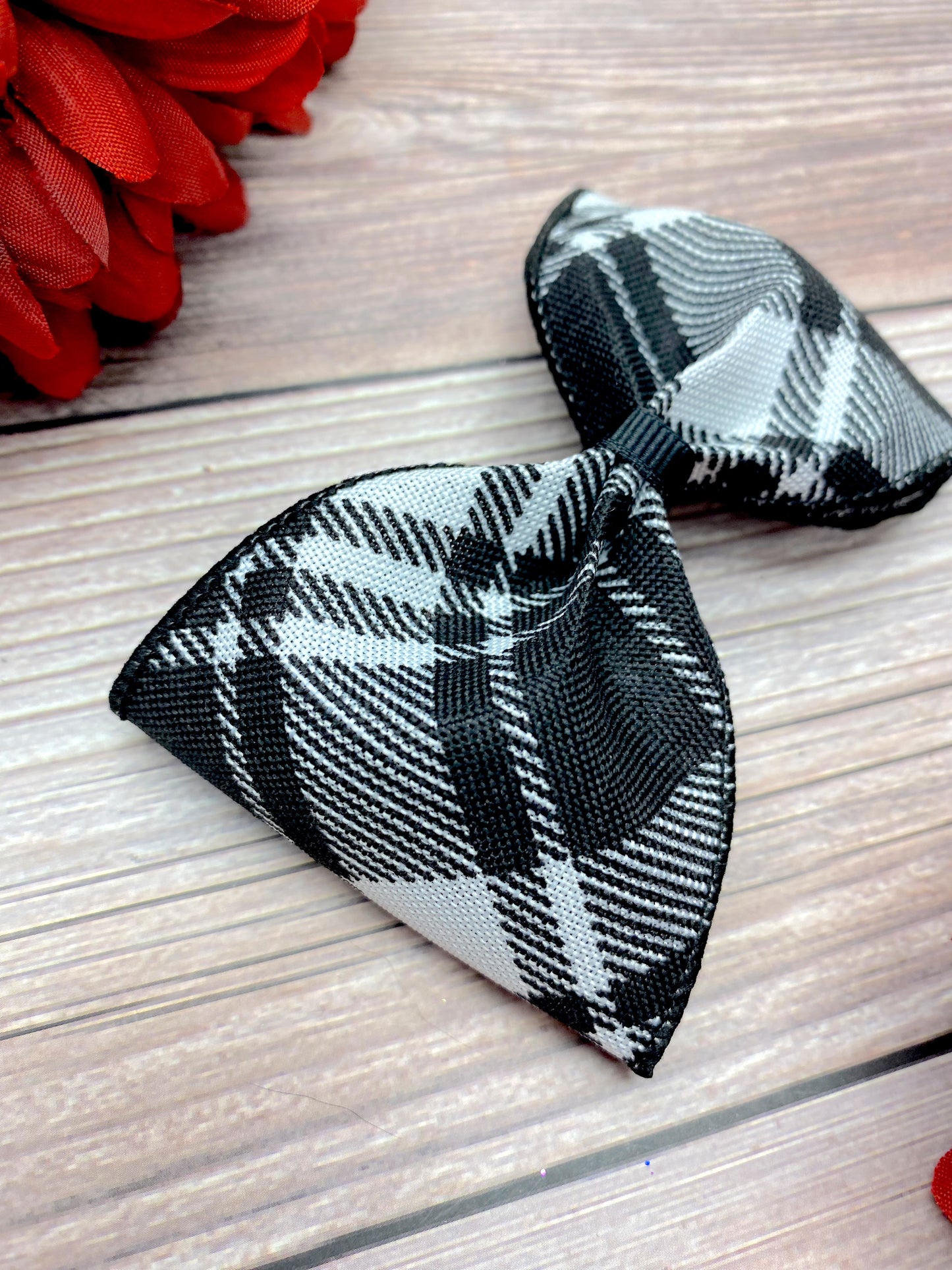 Black and White Argyle Plaid