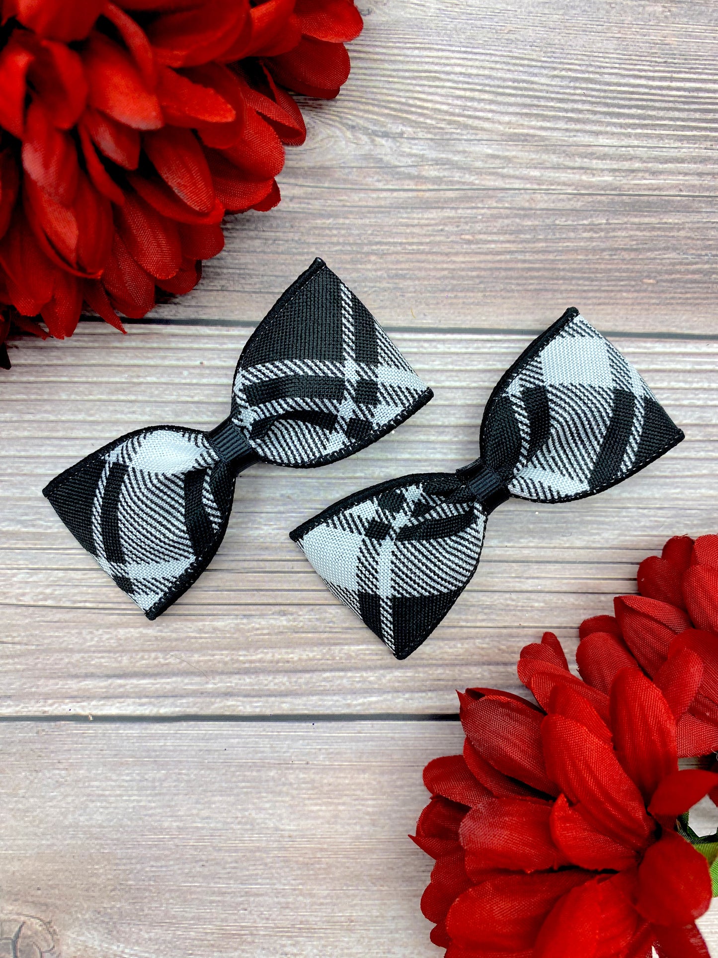 Black and White Argyle Plaid