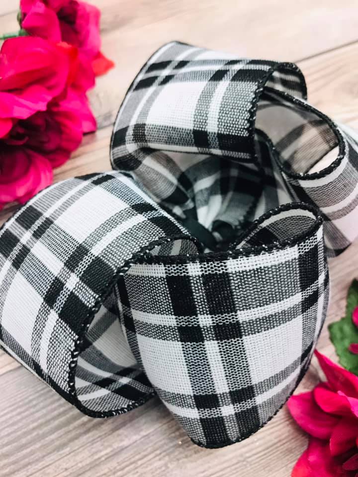 Black and White Woven Textured Plaid