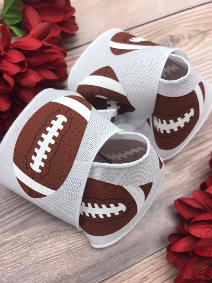 Footballs (white)