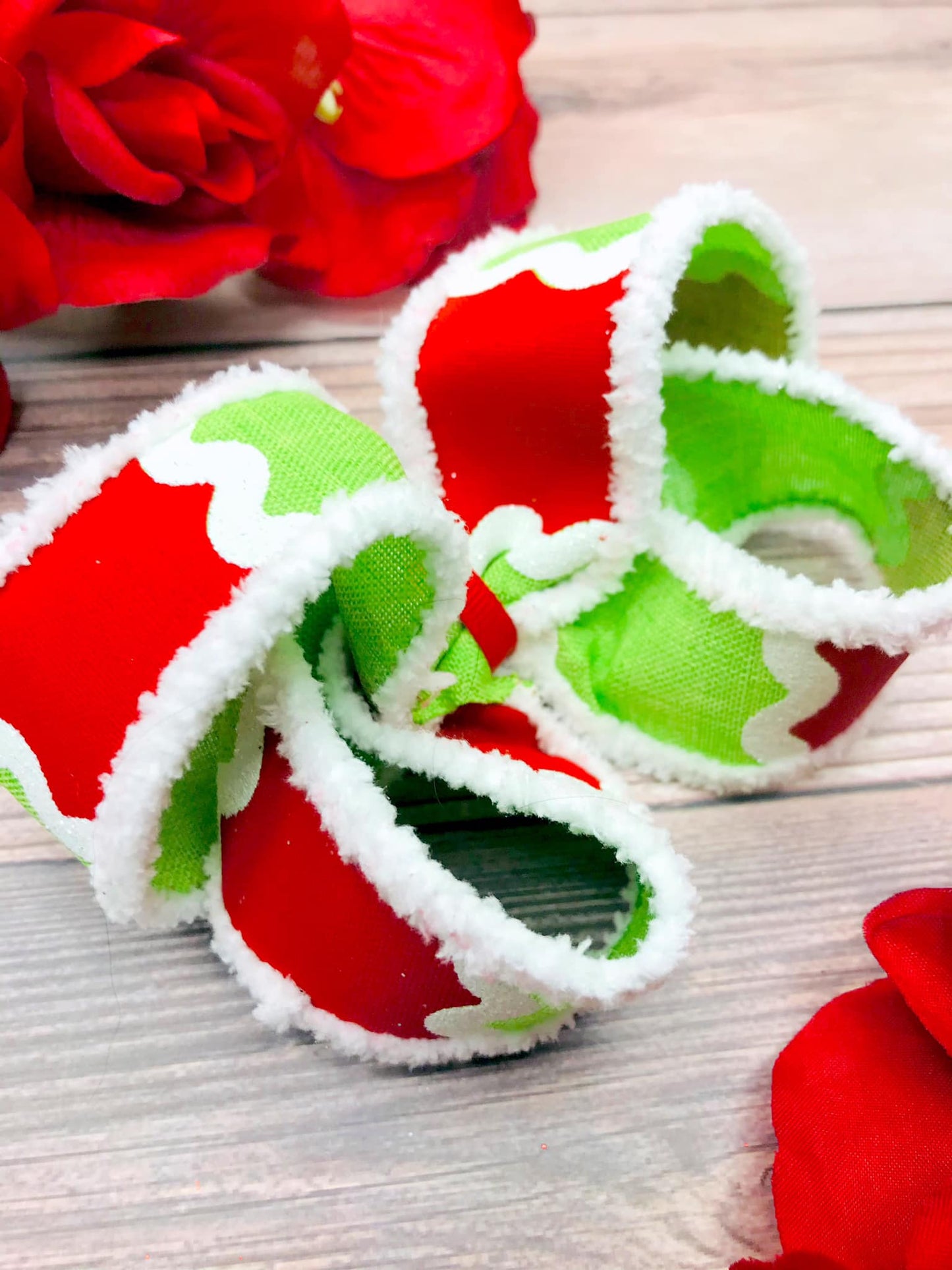 Grinchy Waves