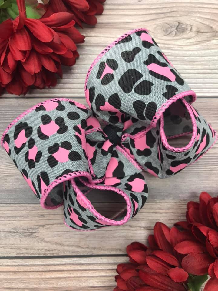 Pink Leopard (Grey)