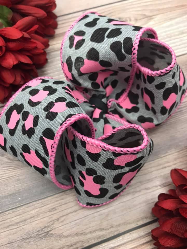 Pink Leopard (Grey)