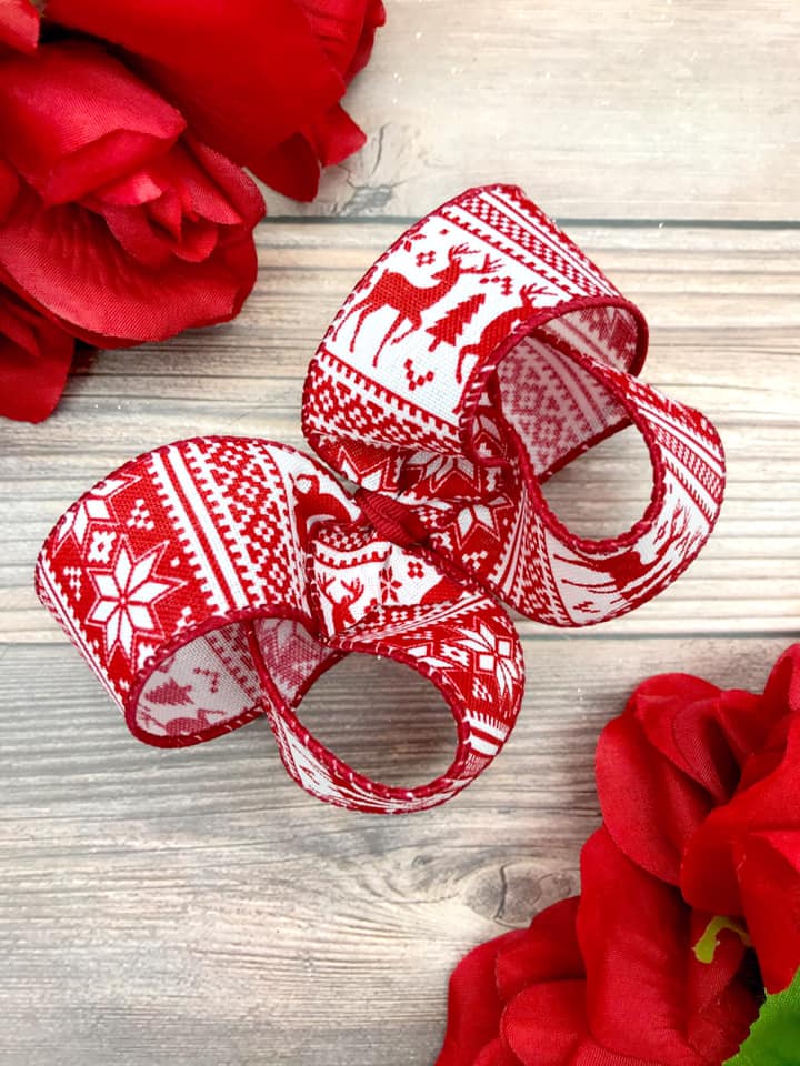 Snow Lodge (red and white)