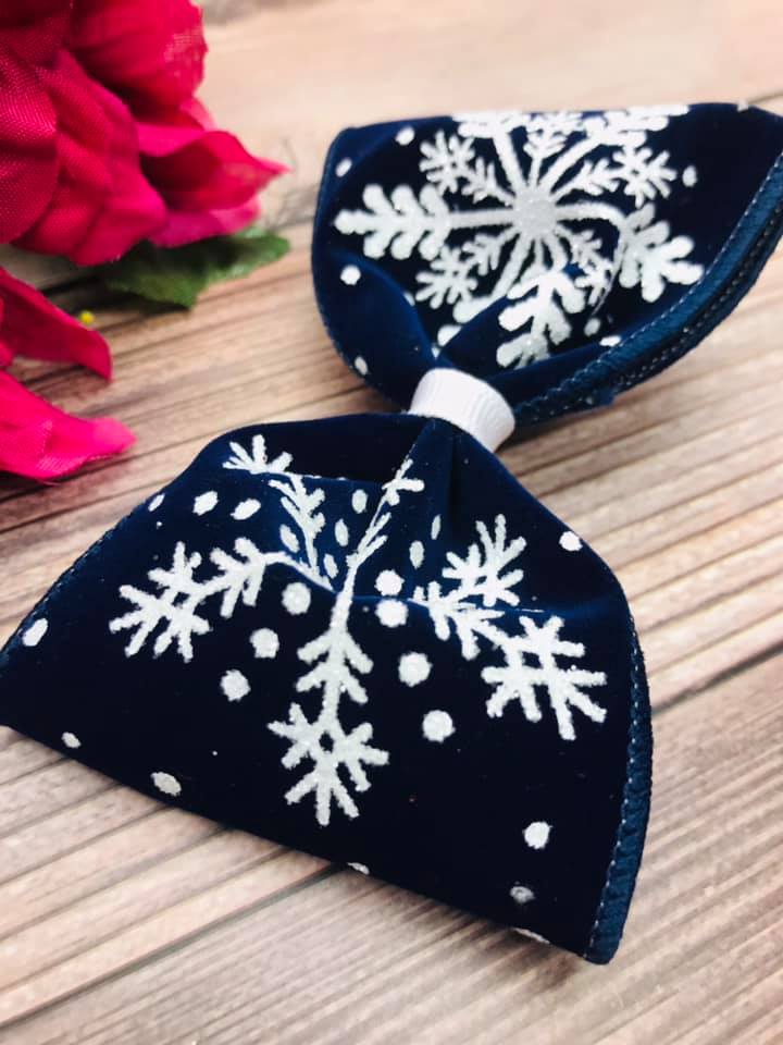 Velvet Snowflake (Navy)